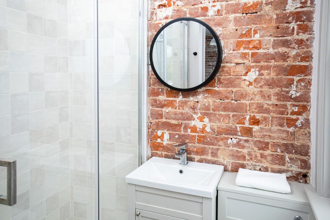 Settle Southampton - Stylish Self Check-In Rooms & Self Catering Suites מראה חיצוני תמונה