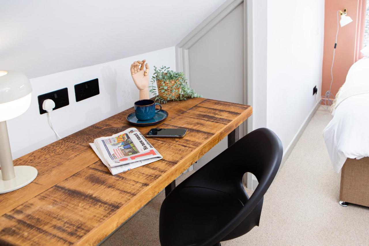 Settle Southampton - Stylish Self Check-In Rooms & Self Catering Suites מראה חיצוני תמונה