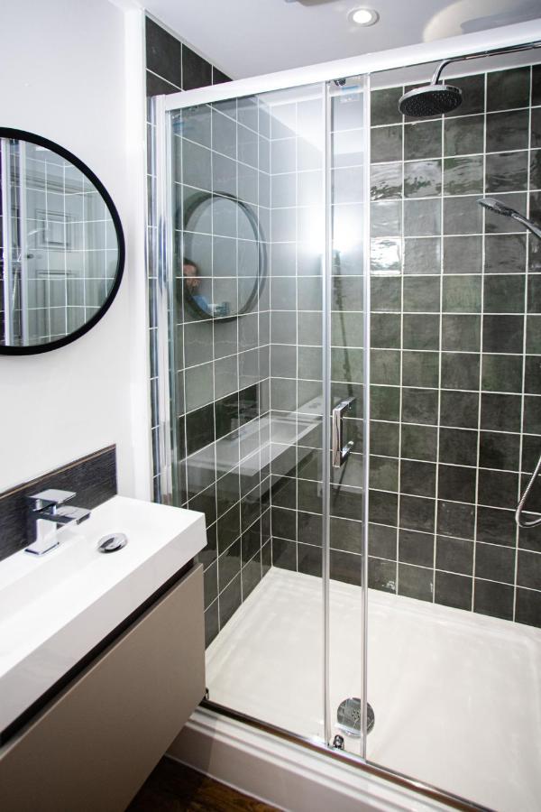 Settle Southampton - Stylish Self Check-In Rooms & Self Catering Suites מראה חיצוני תמונה