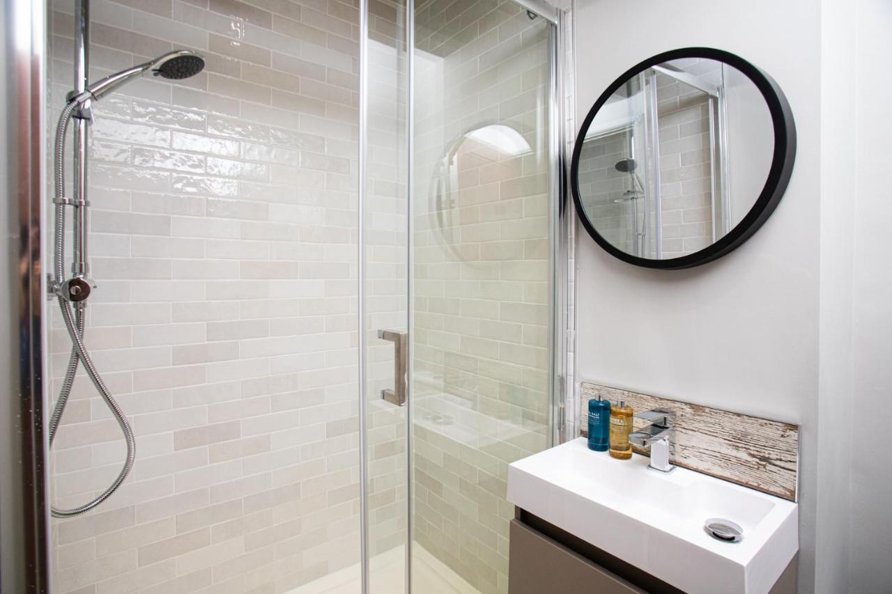 Settle Southampton - Stylish Self Check-In Rooms & Self Catering Suites מראה חיצוני תמונה