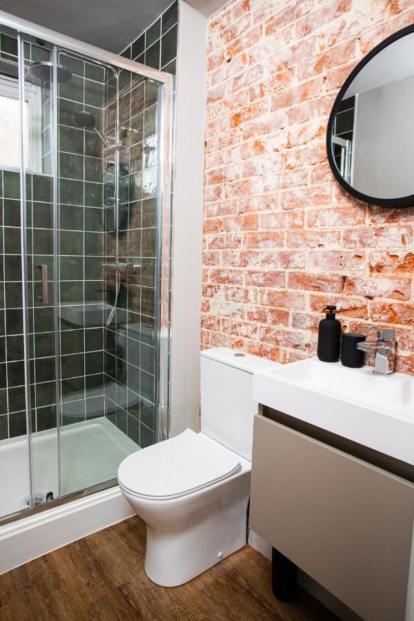Settle Southampton - Stylish Self Check-In Rooms & Self Catering Suites מראה חיצוני תמונה