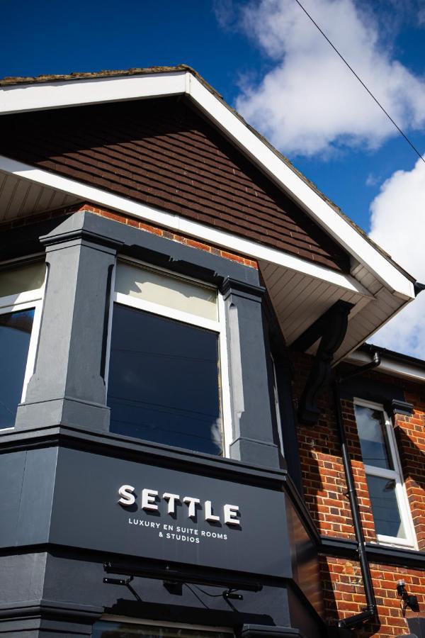 Settle Southampton - Stylish Self Check-In Rooms & Self Catering Suites מראה חיצוני תמונה