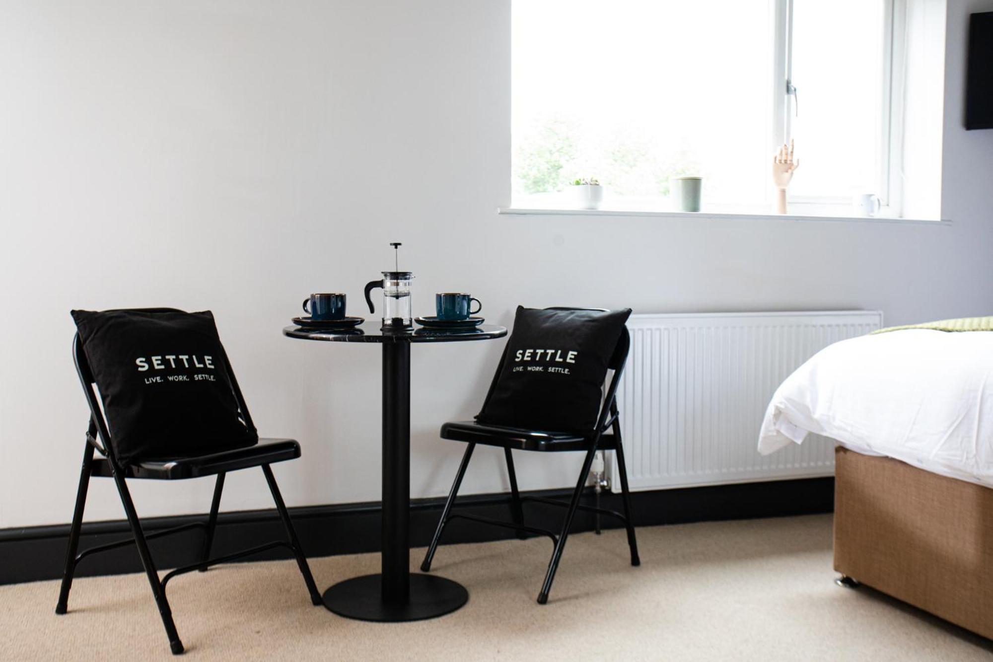 Settle Southampton - Stylish Self Check-In Rooms & Self Catering Suites מראה חיצוני תמונה