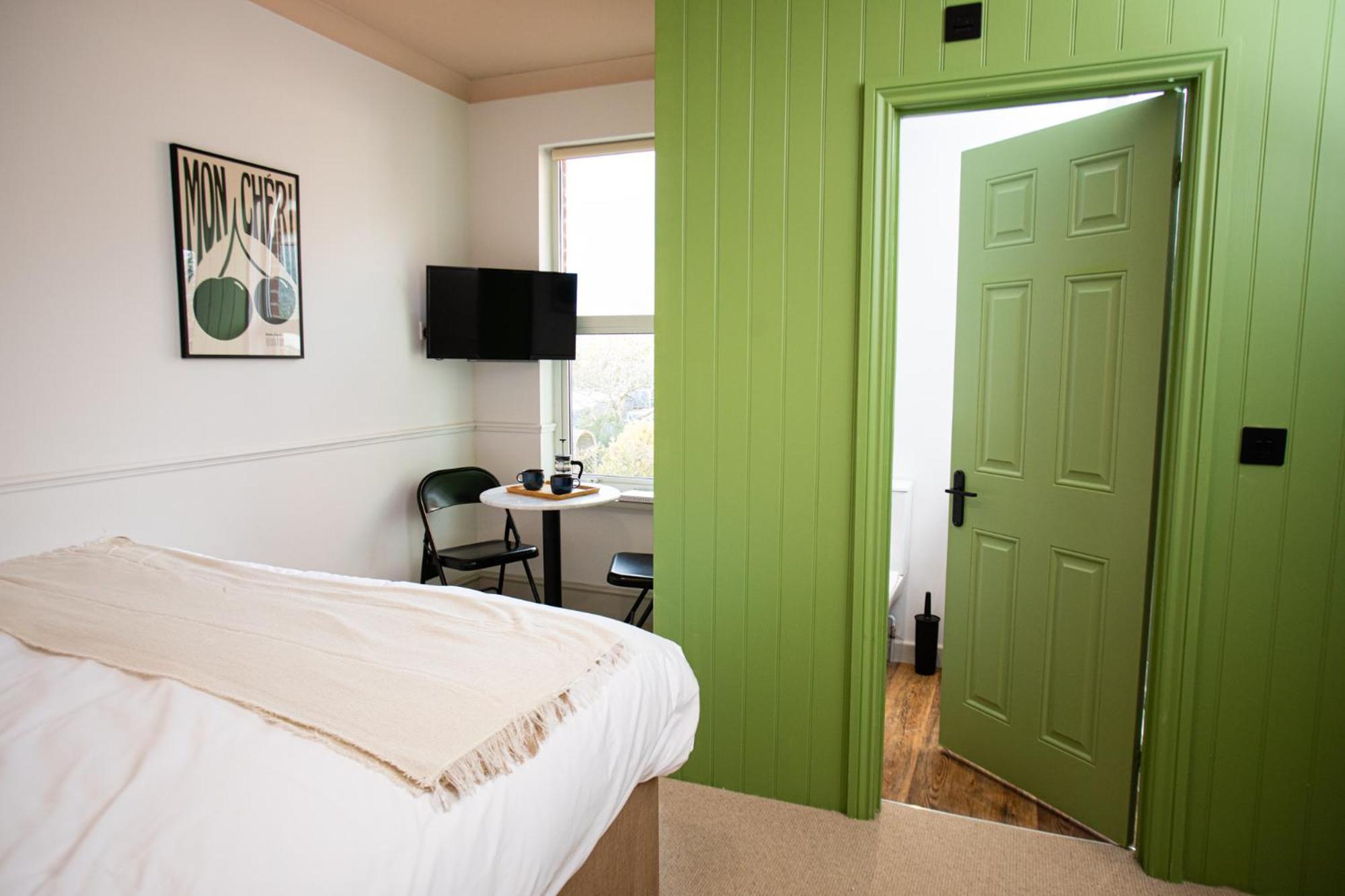 Settle Southampton - Stylish Self Check-In Rooms & Self Catering Suites מראה חיצוני תמונה